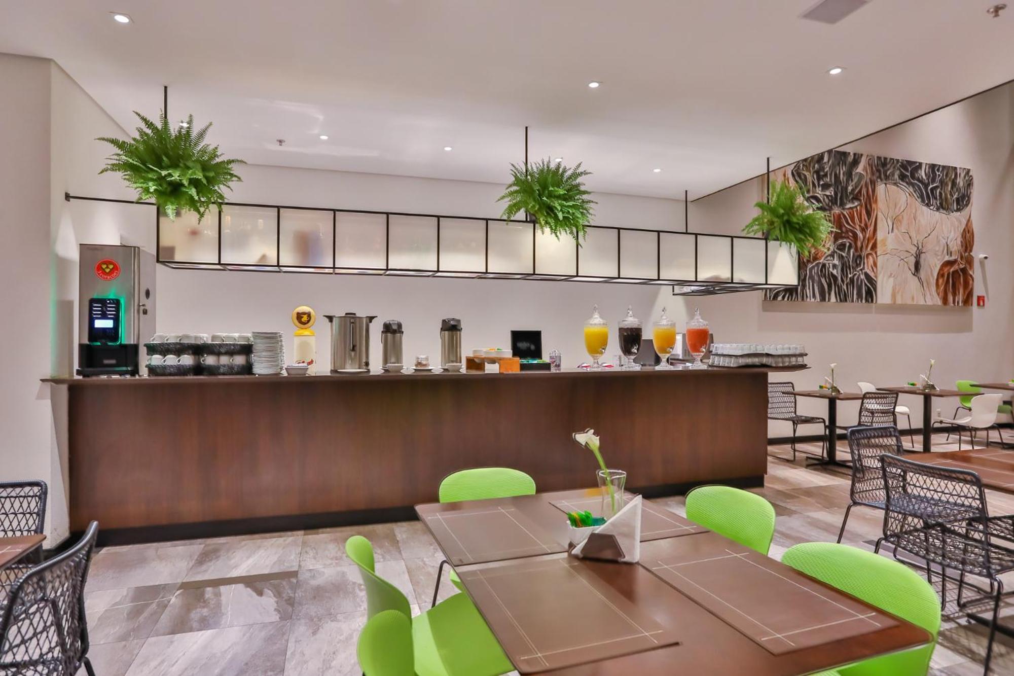 Отель Wyndham Garden Ribeirao Preto Convention Экстерьер фото