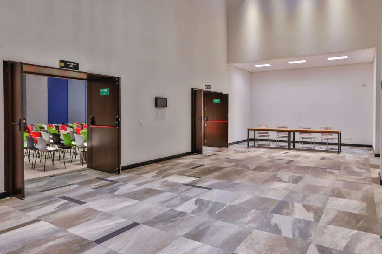 Отель Wyndham Garden Ribeirao Preto Convention Экстерьер фото